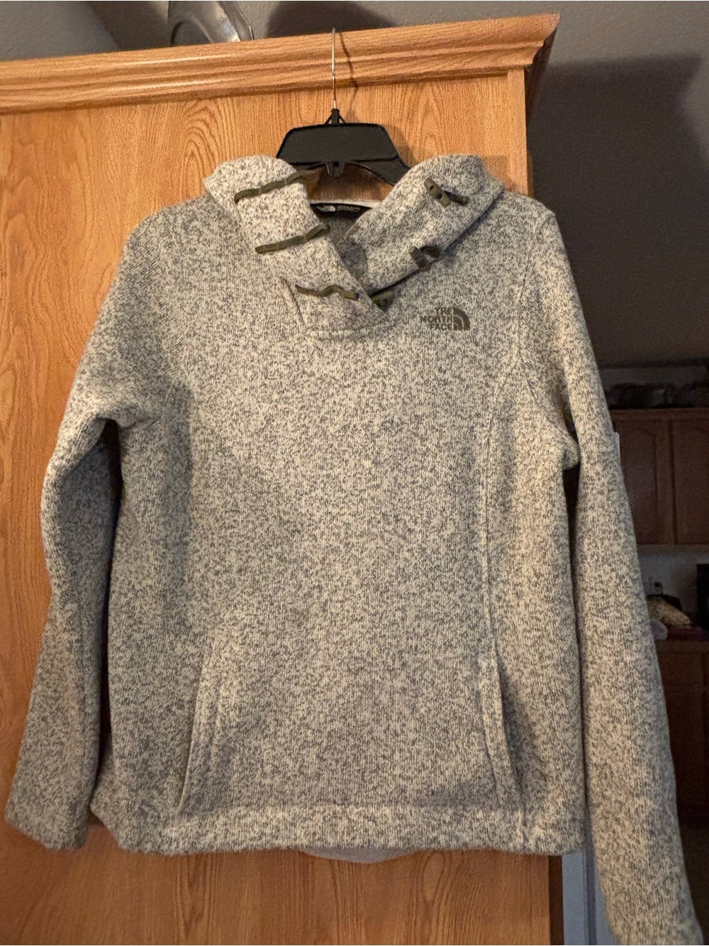 The North Face Women's Gray Bouclé Funnel-Neck Hooded Sweater/Sweatshirt